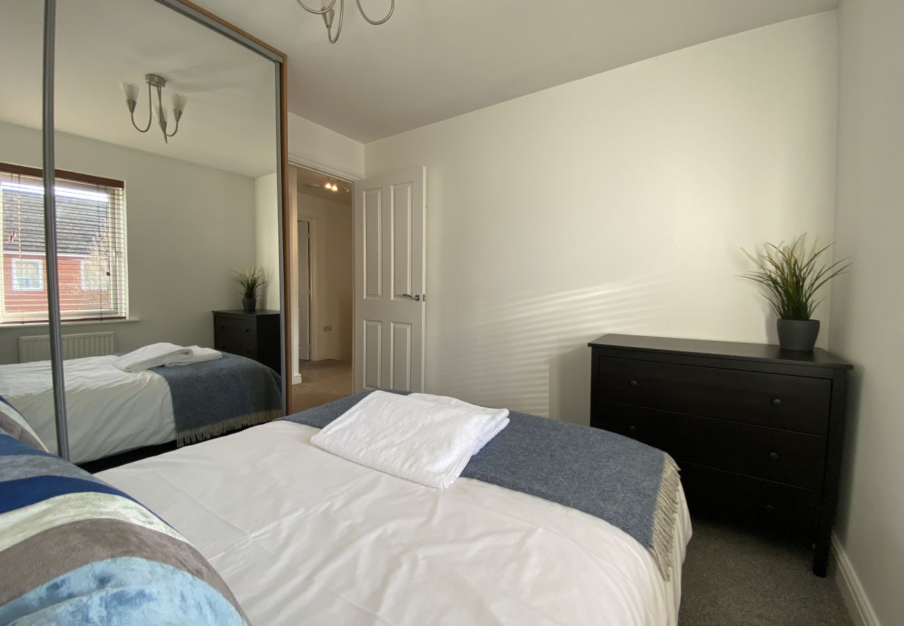 House in Bracknell - Bracknell - Stylish - Three Bedroom (Three Bathroom) House 