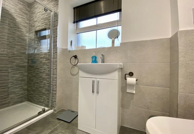 House in Bracknell - Bracknell / Wokingham Gorgeous Three Bedroom House  House in Bracknell - Bracknell / Wokingham Gorgeous Three Bedroom House