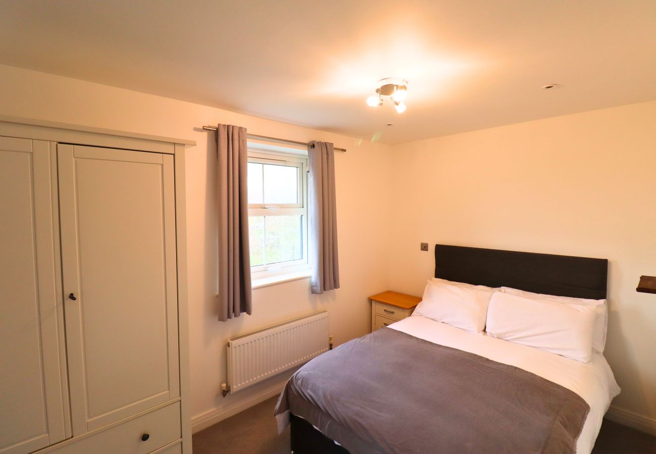 House in Bracknell - Bracknell / Wokingham Gorgeous Three Bedroom House 