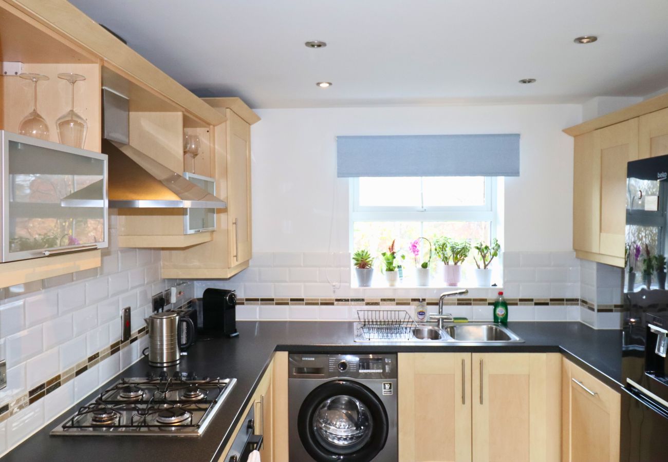 House in Bracknell - Bracknell / Wokingham Gorgeous Three Bedroom House 