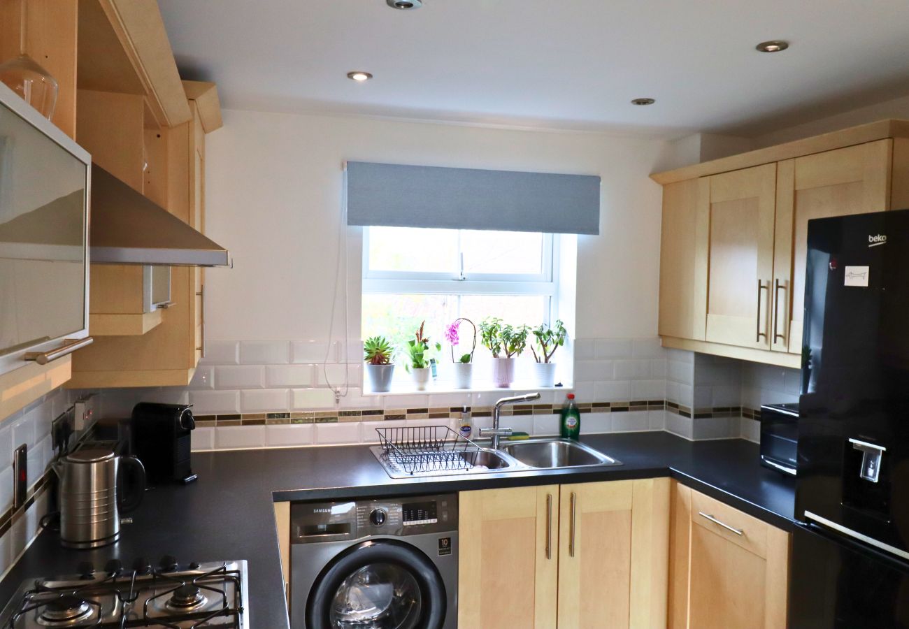 House in Bracknell - Bracknell / Wokingham Gorgeous Three Bedroom House 