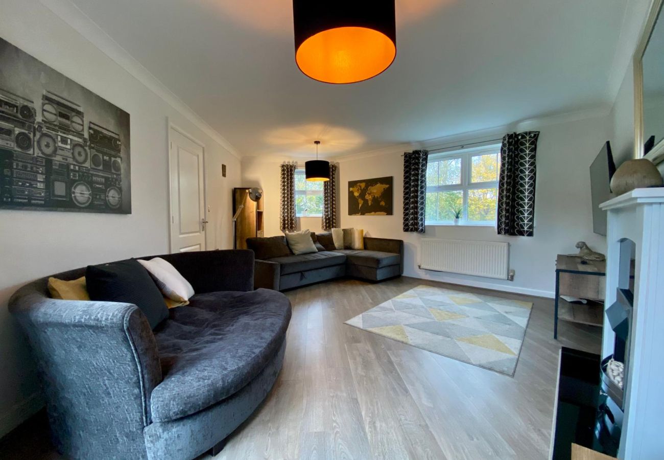 House in Bracknell - Bracknell / Wokingham Gorgeous Three Bedroom House 