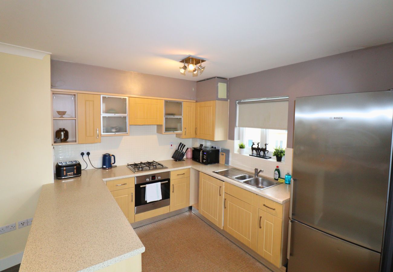 Apartment in Chertsey - Chertsey, Spectacular Two Bedroom Rooftop Apartment 