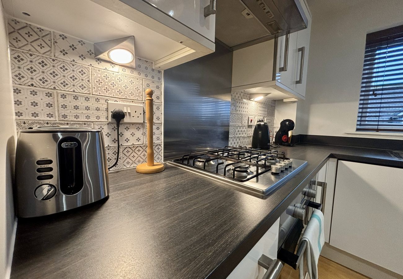 Apartment in Bracknell - Bracknell Stylish 2 Bedroom Top Floor Apartment 