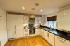 Apartment in Bracknell - Bracknell / Wokingham Stylish Two Bedroom Apartment 