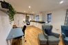 Apartment in Bracknell - Bracknell Stylish 2 Bedroom Top Floor Apartment 