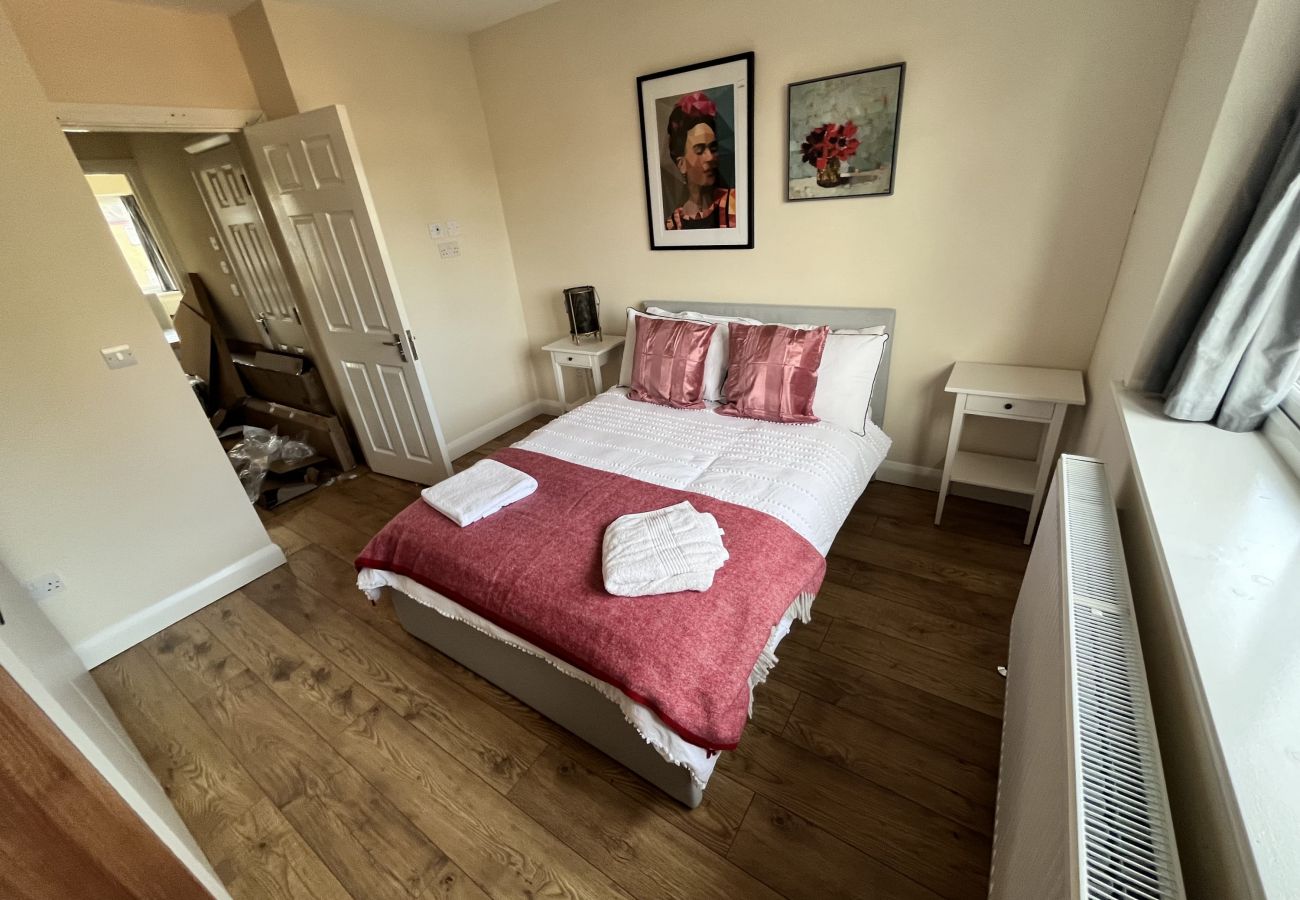 House in Burnham - Burnham / Slough Spacious Six Bedroom House 