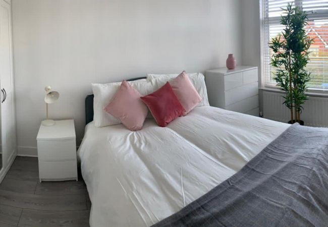 Apartment in Consett - Consett Shotley Bridge - Stylish Spacious Three Bedroom Apartment  Apartment in Consett - Consett Shotley Bridge - Stylish Spacious Three Bedroom Apartment
