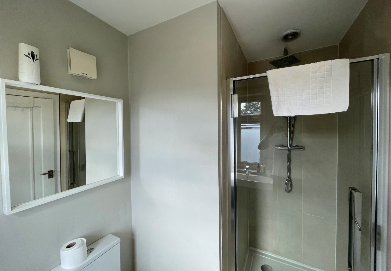 House in Balloch - Generic One Bedroom House 