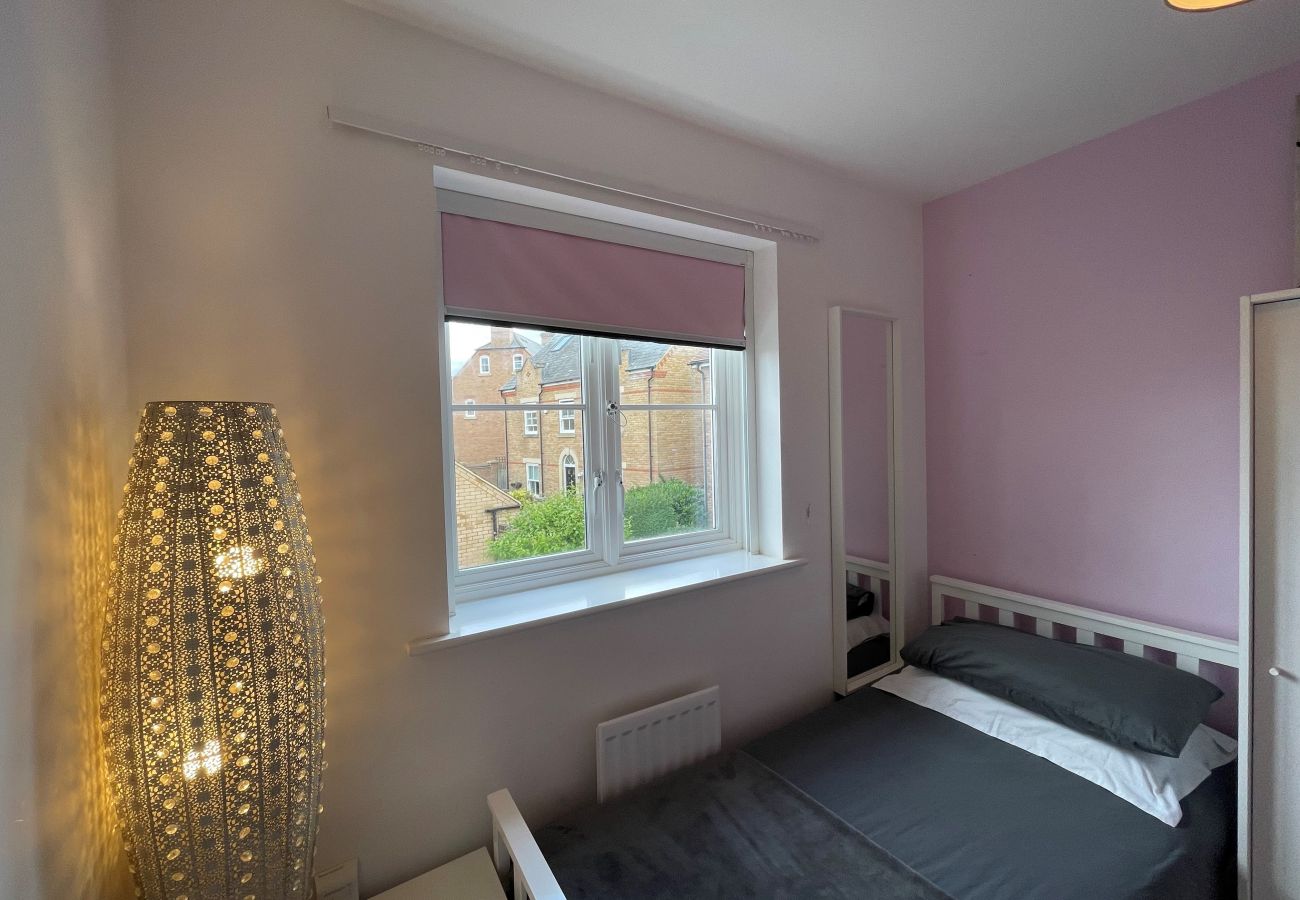 House in Stotfold - Biggleswade Gorgeous Four Bedroom House 