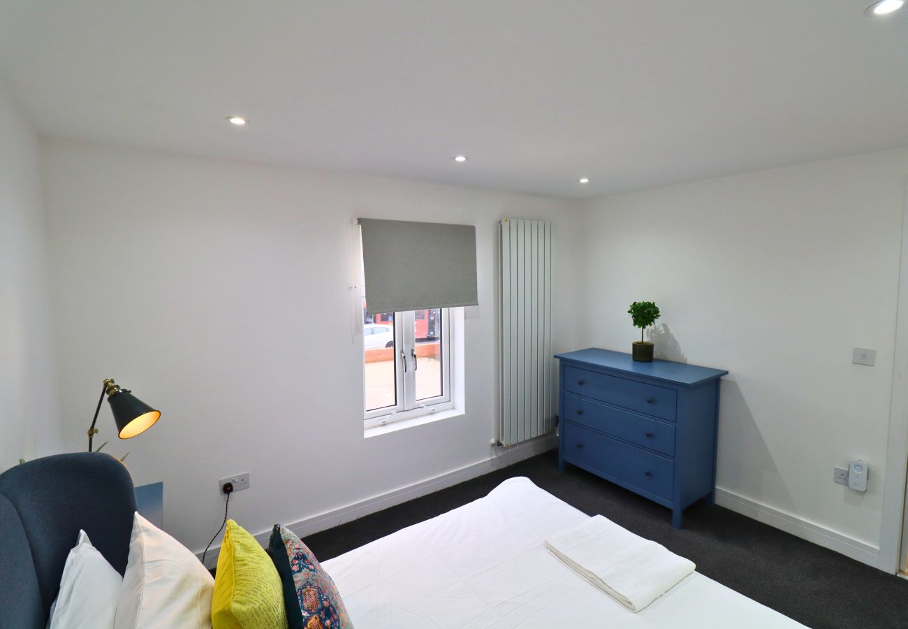 Apartment in Mitcham Junction - London Mitcham Stunning Two Bedroom Apartment 