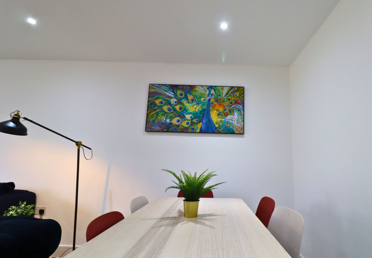 House in Mitcham Junction - London Mitcham Beautiful Three Bedroom House 