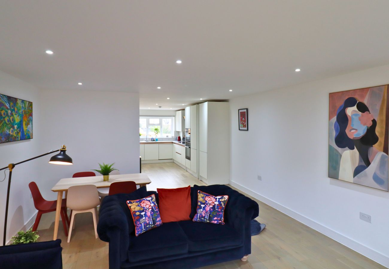 House in Mitcham Junction - London Mitcham Beautiful Three Bedroom House 