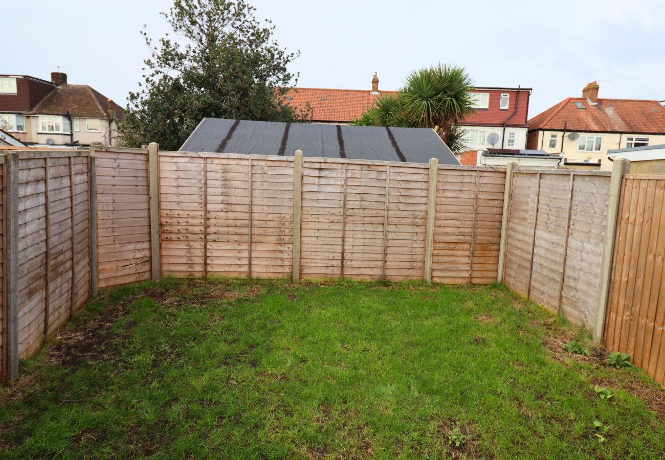 House in Mitcham Junction - London Mitcham Beautiful Three Bedroom House 