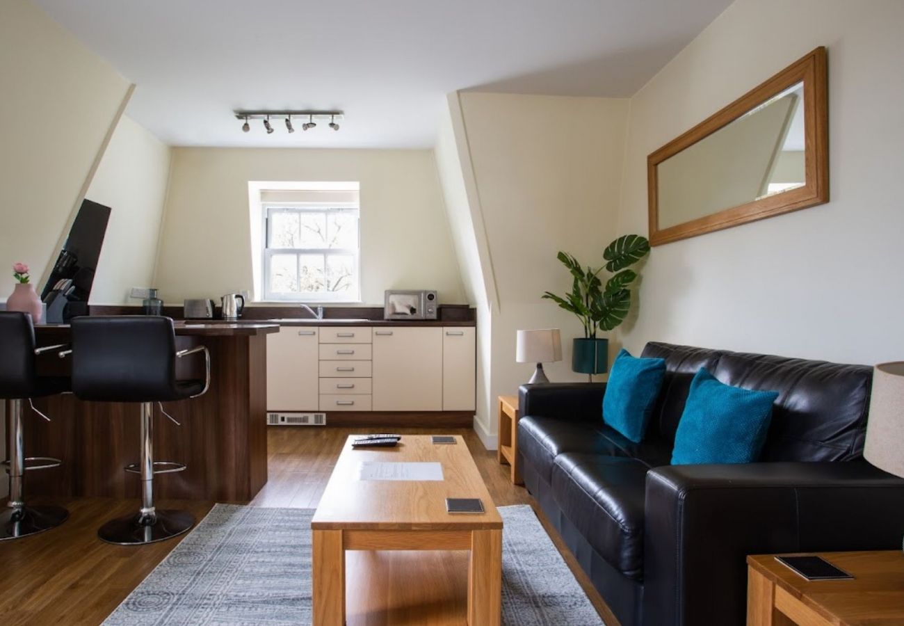 Apartment in Bournemouth - Bournemouth Beautiful Two Bedroom Apartment 