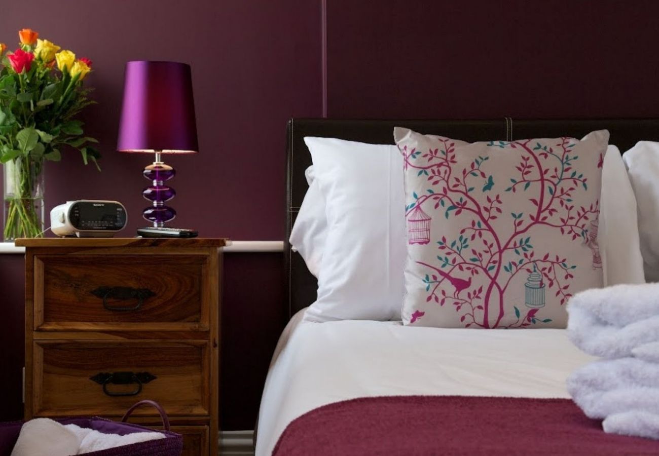 Apartment in London - Earl's Court Gorgeous One Bedroom Apartment 