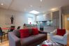 Apartment in London - Hammersmith Stunning Three Bedroom Apartment