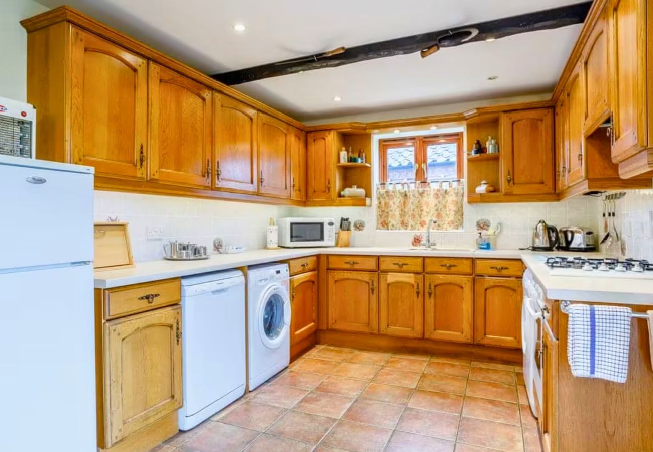 Cottage in Runcton Holme - Norfolk Charming Three Bedroom Cottage 