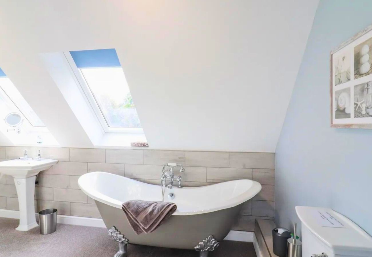 House in Bendish - Bendish Stunning Three Bedroom House 