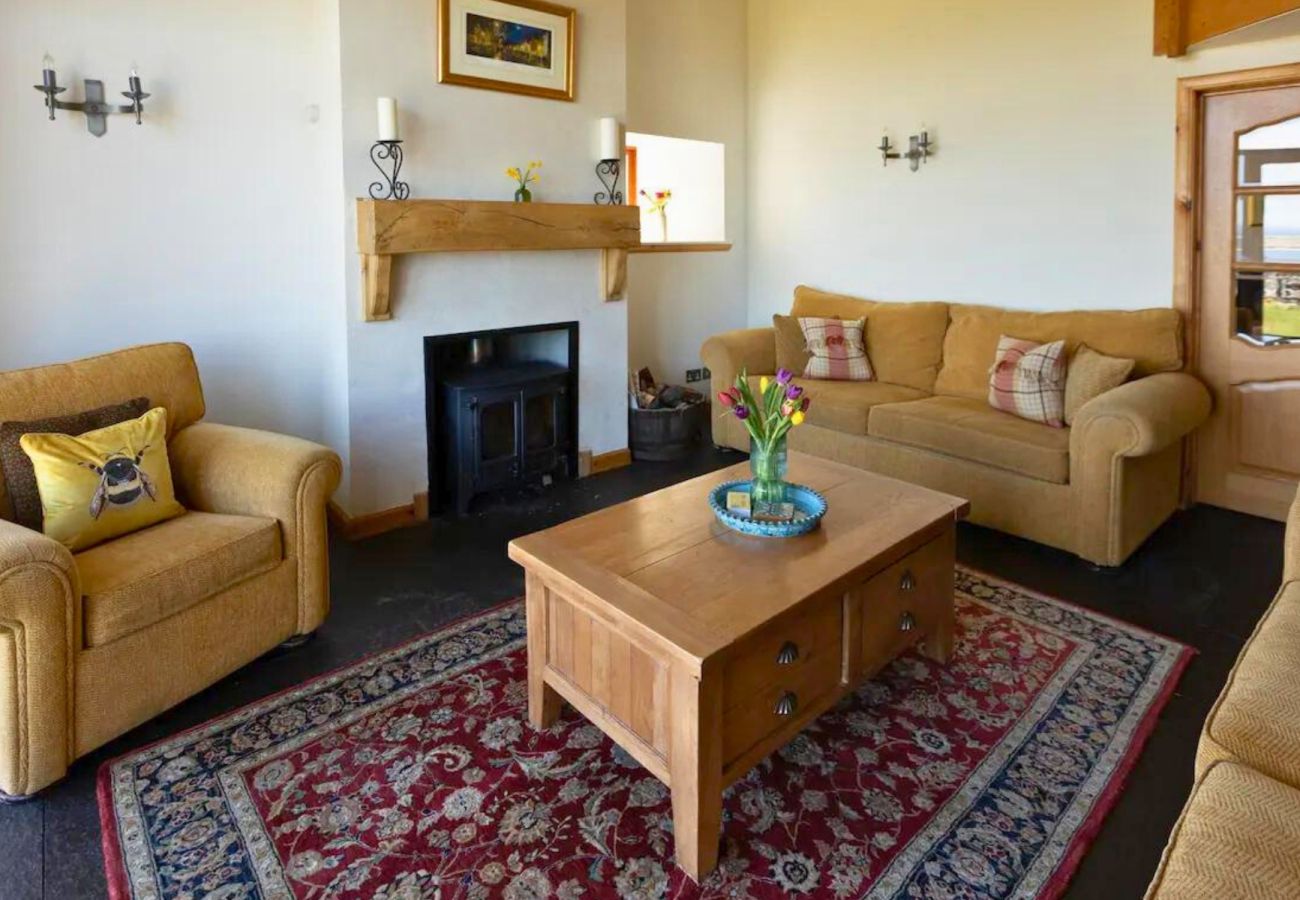 House in Skelbo - Brora Spectacular Seven Bedroom Country House 