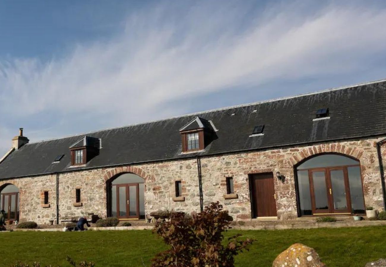 House in Skelbo - Brora Spectacular Seven Bedroom Country House 