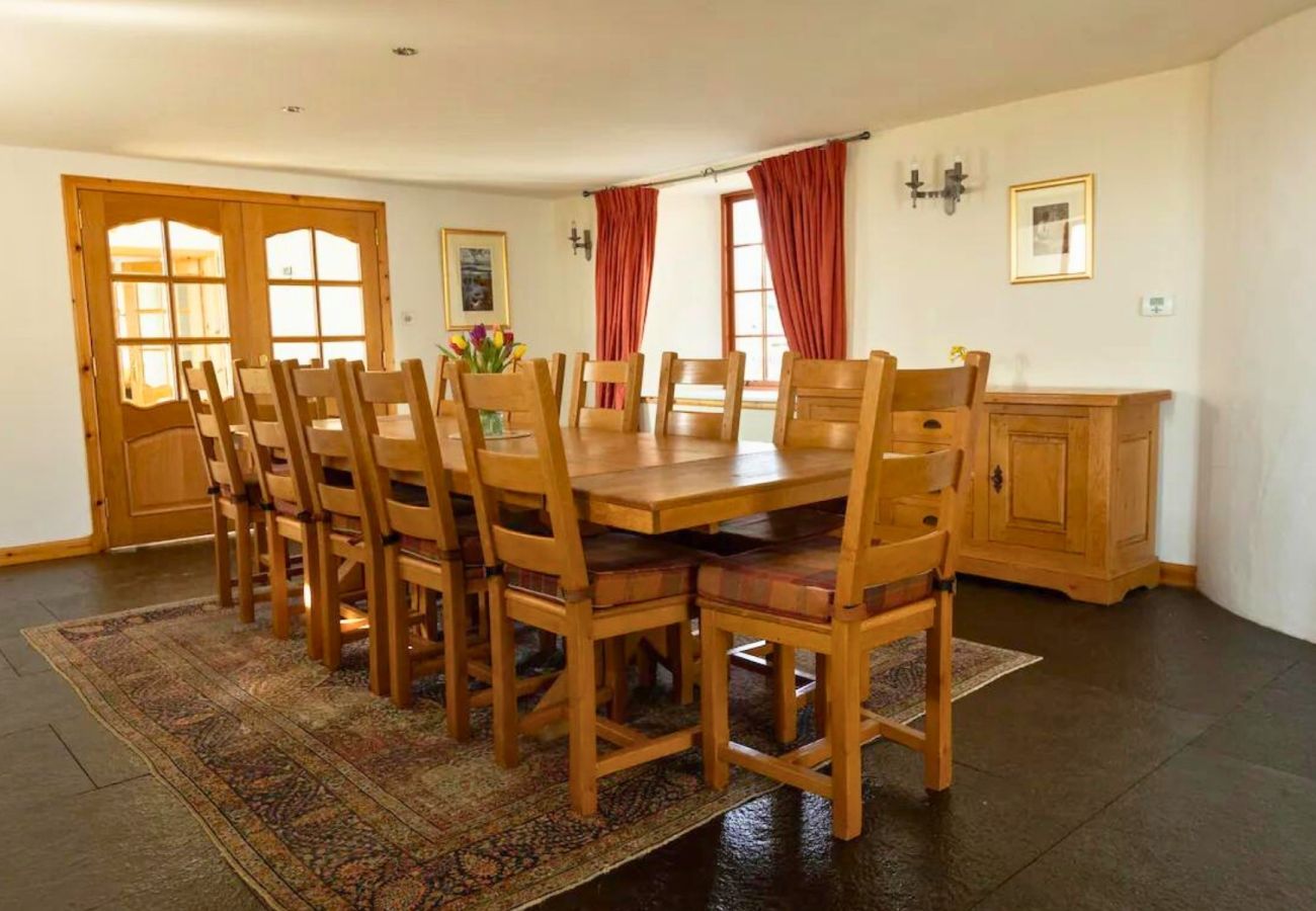 House in Skelbo - Brora Spectacular Seven Bedroom Country House 