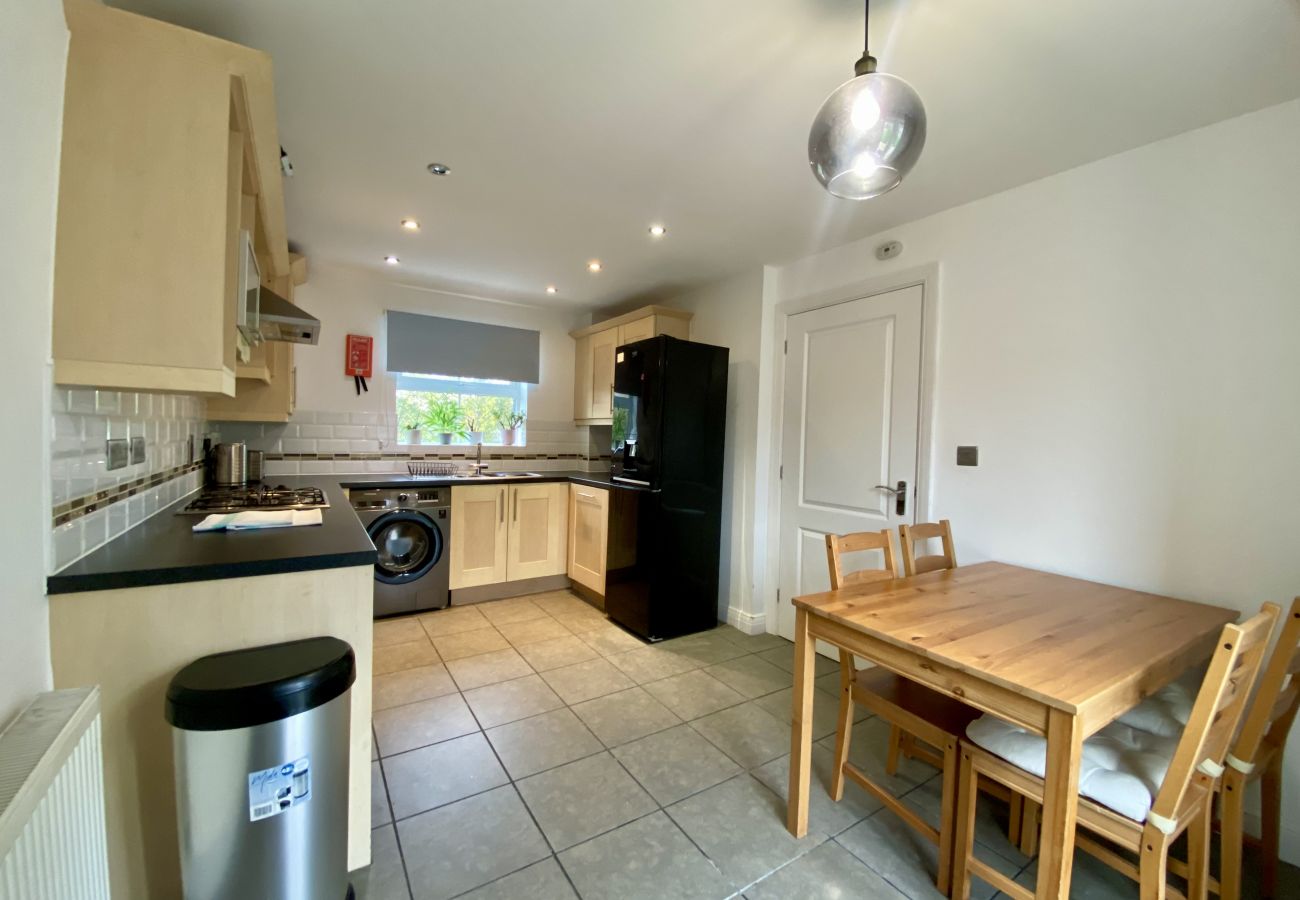 House in Bracknell - Bracknell / Wokingham Charming Three Bedroom House  House in Bracknell - Bracknell / Wokingham Charming Three Bedroom House