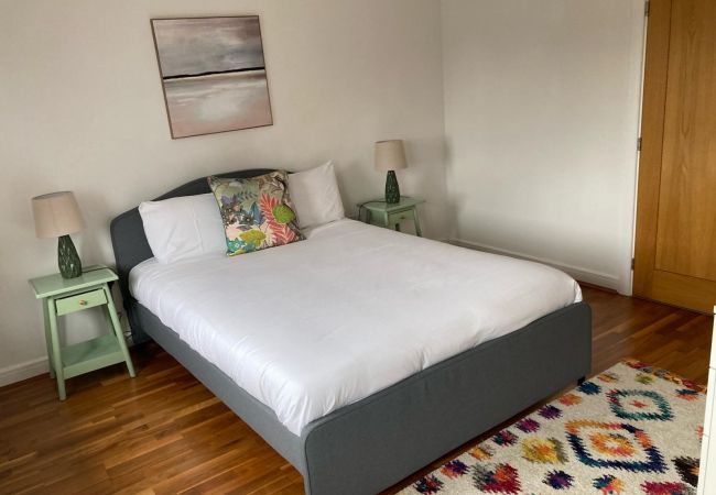 House in Taplow - Taplow Spacious Stylish Four Bedroom Townhouse  House in Taplow - Taplow Spacious Stylish Four Bedroom Townhouse