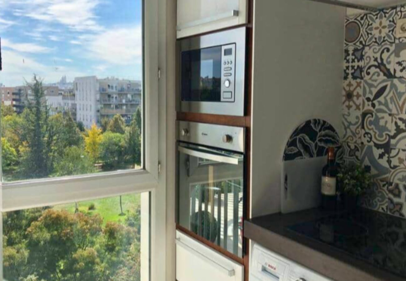 Apartment in La Plaine-Saint-Denis - Saint-Denis Fellini 
