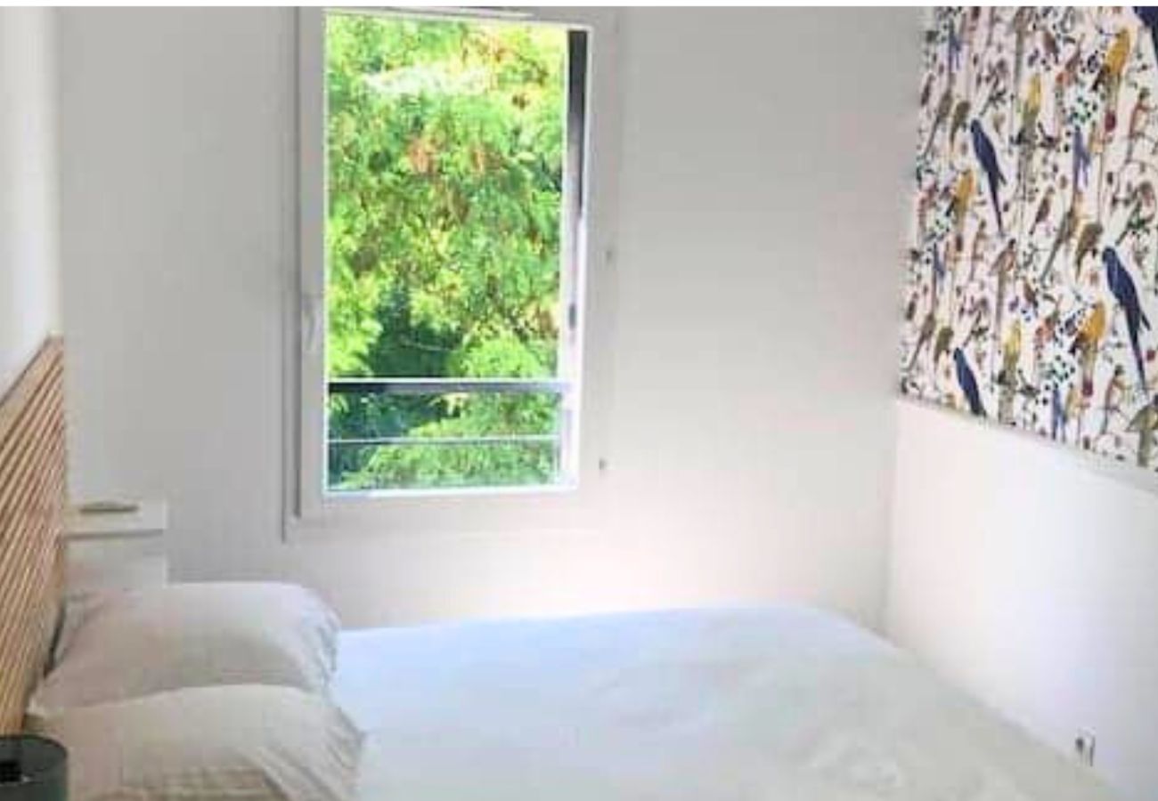 Apartment in La Plaine-Saint-Denis - Saint-Denis Fruit Trees