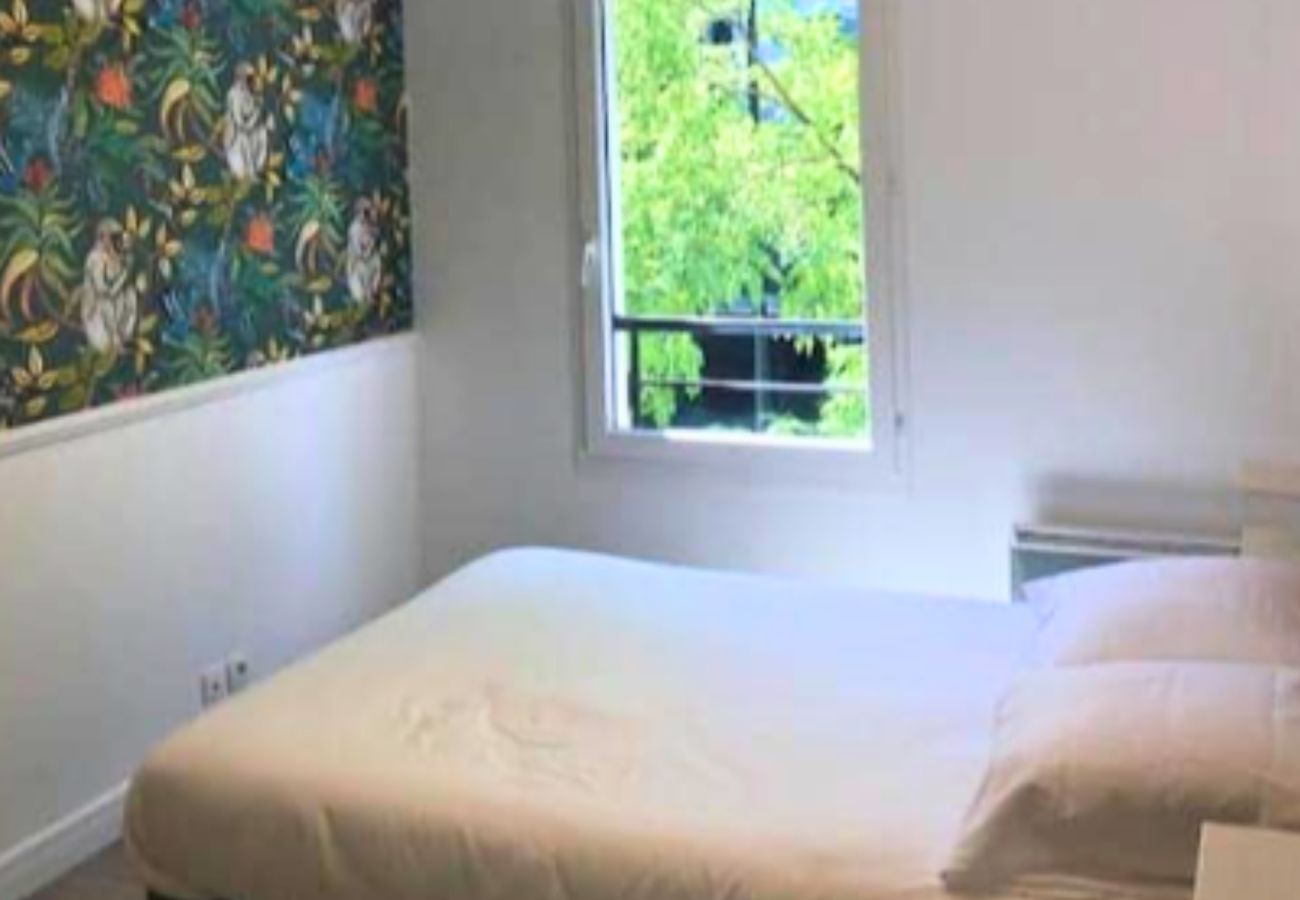 Apartment in La Plaine-Saint-Denis - Saint-Denis Fruit Trees