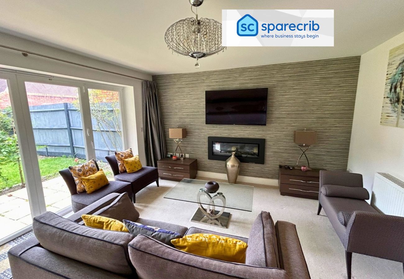 House in Maidenhead - Exquisite 5-Bedroom Detached House in Maidenhead