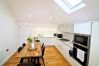 Apartment in Maidenhead - Maidenhead Stylish Top Floor Three Bedroom Apartment
