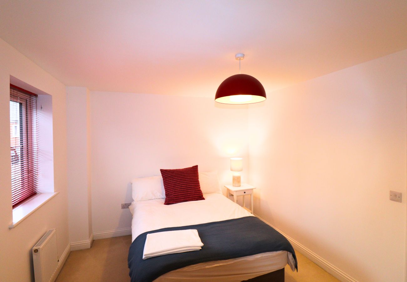 House in Andover - Andover Charming Three Bedroom House