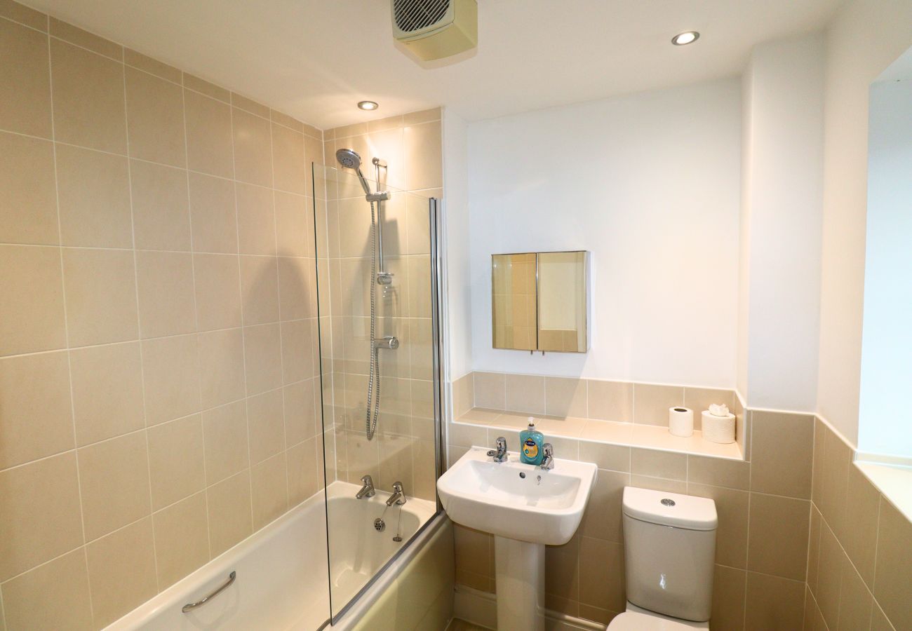 Apartment in Andover - Cosy Two Bedroom Home in Andover