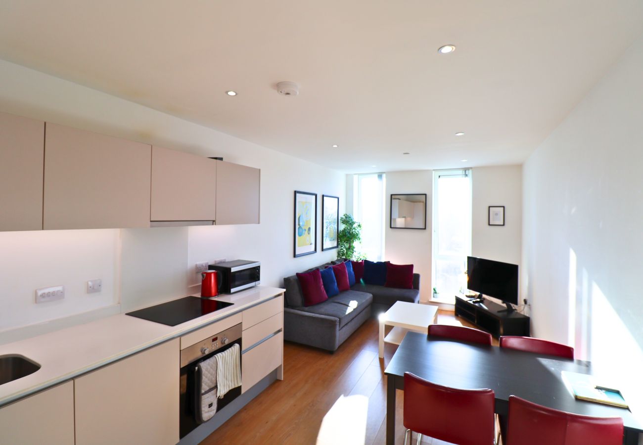 Apartment in Bracknell - Stylish Two Bedroom Apartment Central Bracknell 