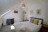 Apartment in Egham - Egham Stylish Two Bedroom Apartment 