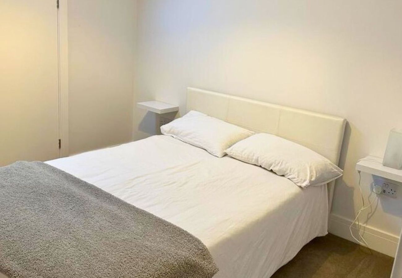 House in Hedser - Hedsor Stylish Two Bedroom Cottage