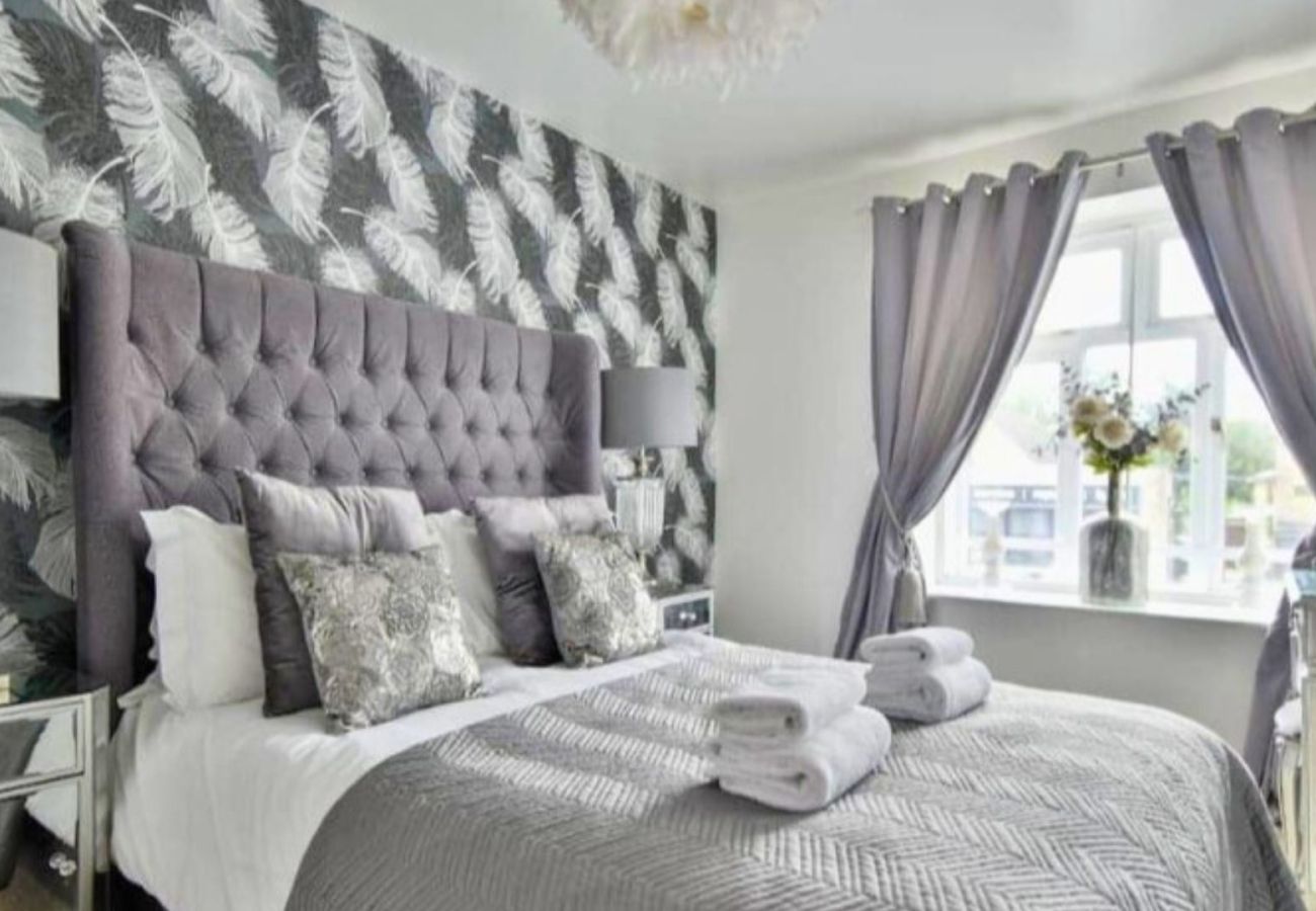 Apartment in Witney - Luxury 2 Bedroom Apartment in Witney