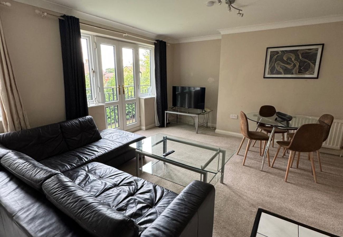 Apartment in Bracknell - Spacious Two Bedroom Apartment in Bracknell