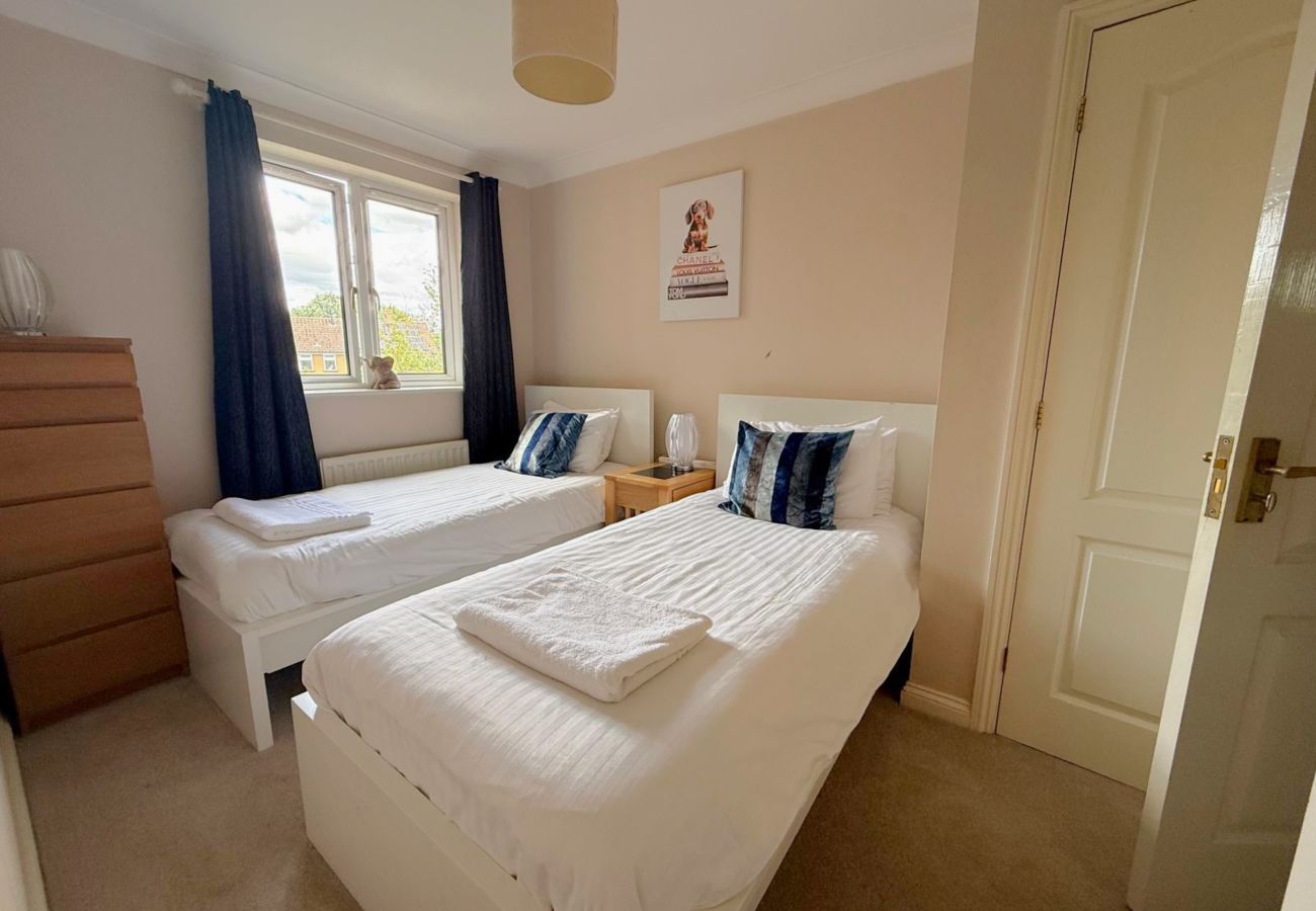 Apartment in Bracknell - Spacious Two Bedroom Apartment in Bracknell