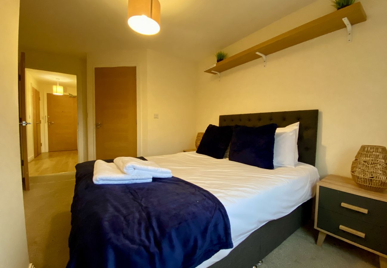 Apartment in Wokingham - Wokingham Stylish Two Bedroom Apartment