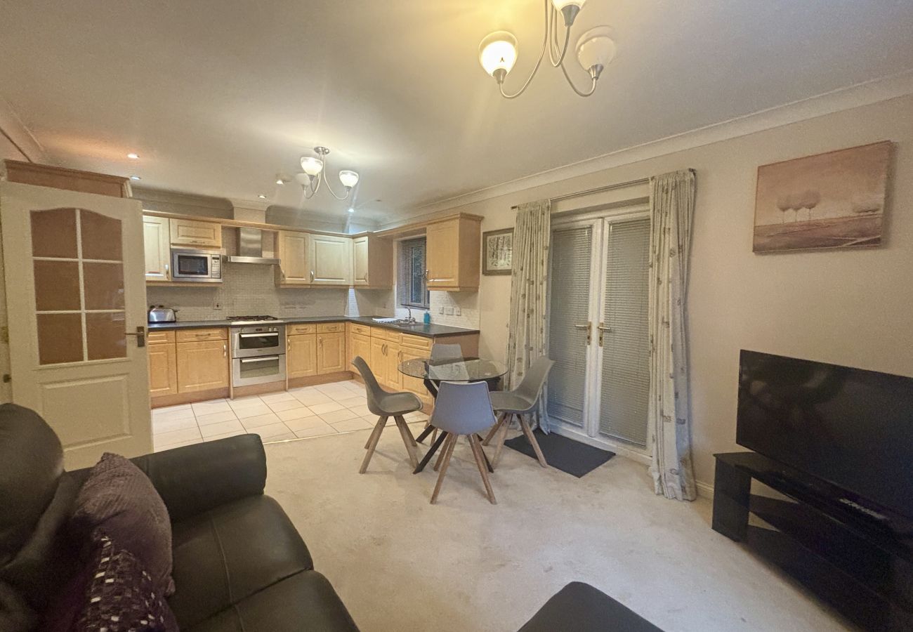 Apartment in Bracknell - Stylish Two Bedroom Apartment in Bracknell