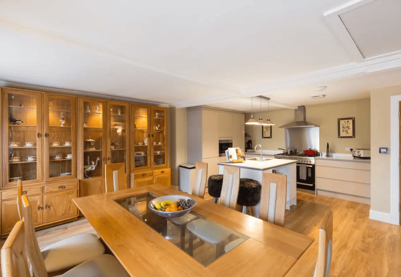 House in Haddington - Historic Coaching Inn in heart of East Lothian