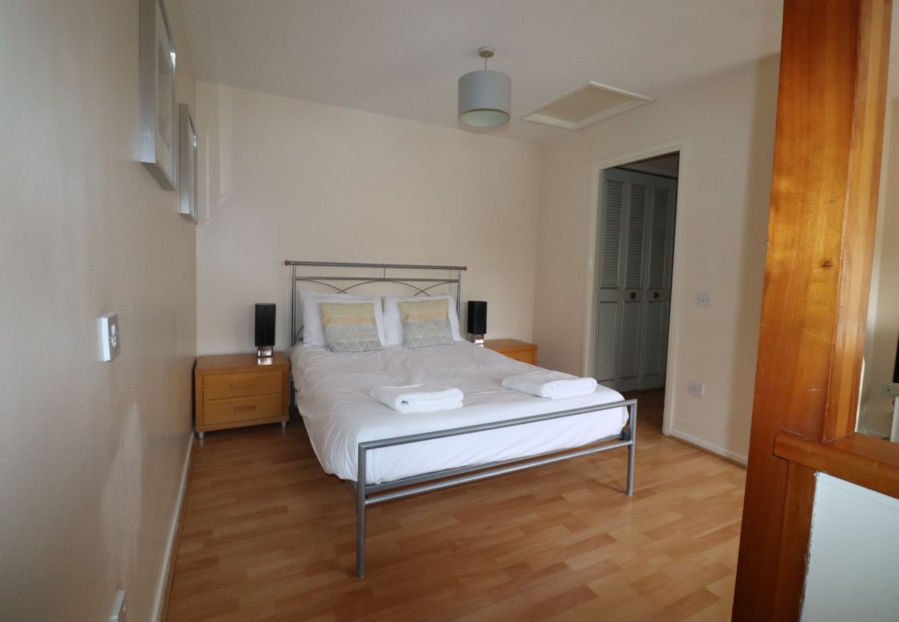 Apartment in Bracknell - Comfortable Studio Apartment in Bracknell