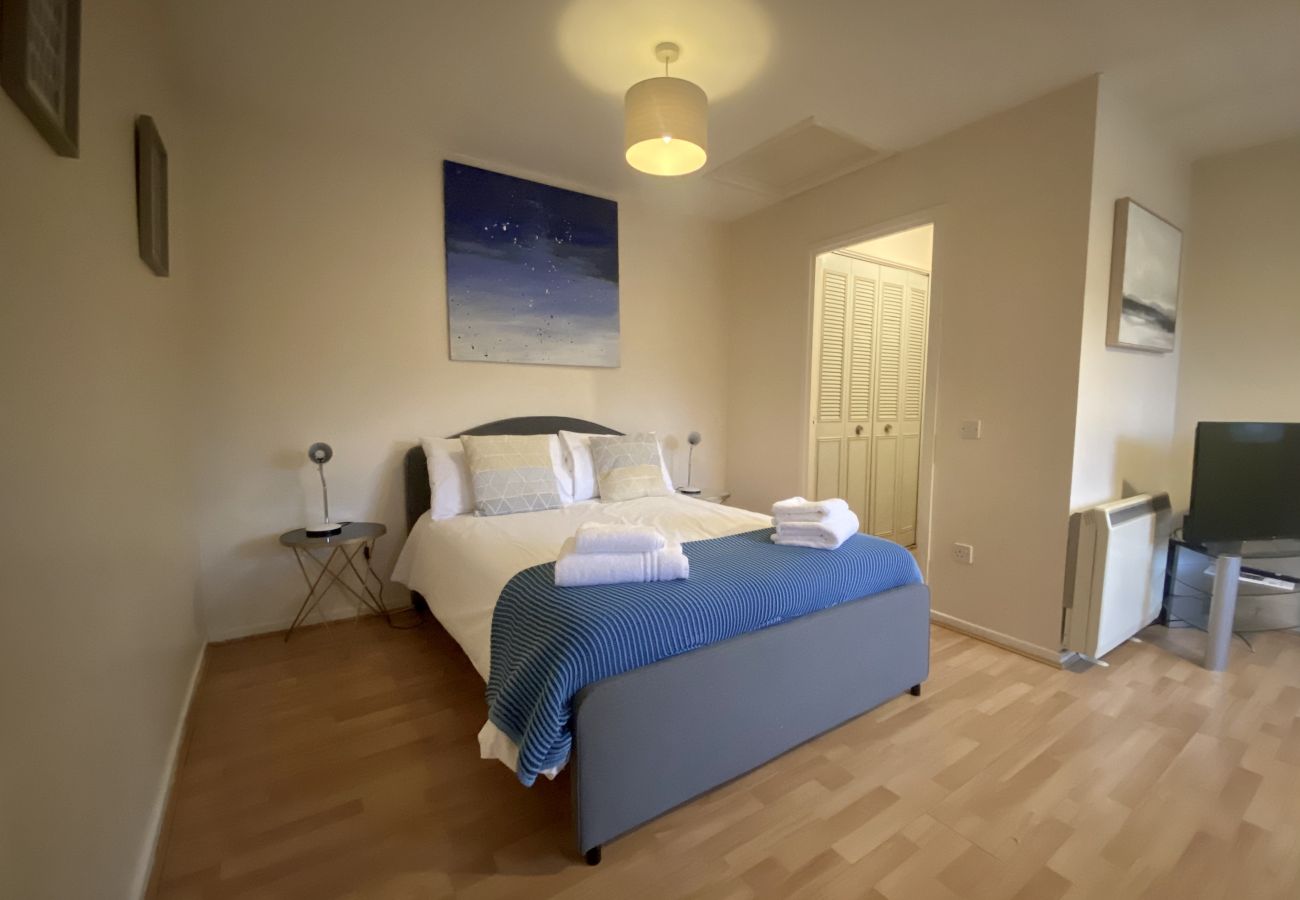 Apartment in Bracknell - Comfortable Studio Apartment in Bracknell