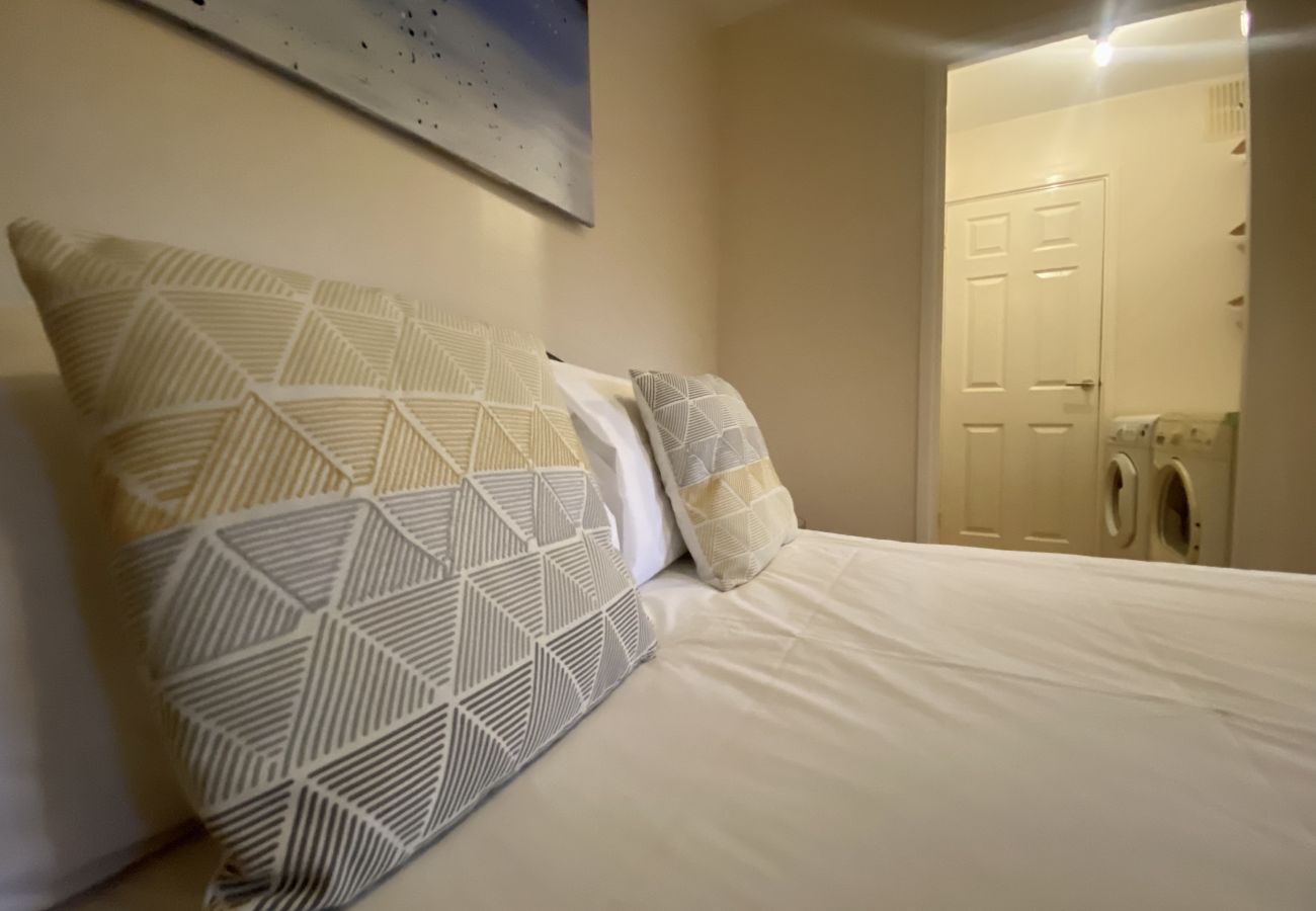 Apartment in Bracknell - Comfortable Studio Apartment in Bracknell