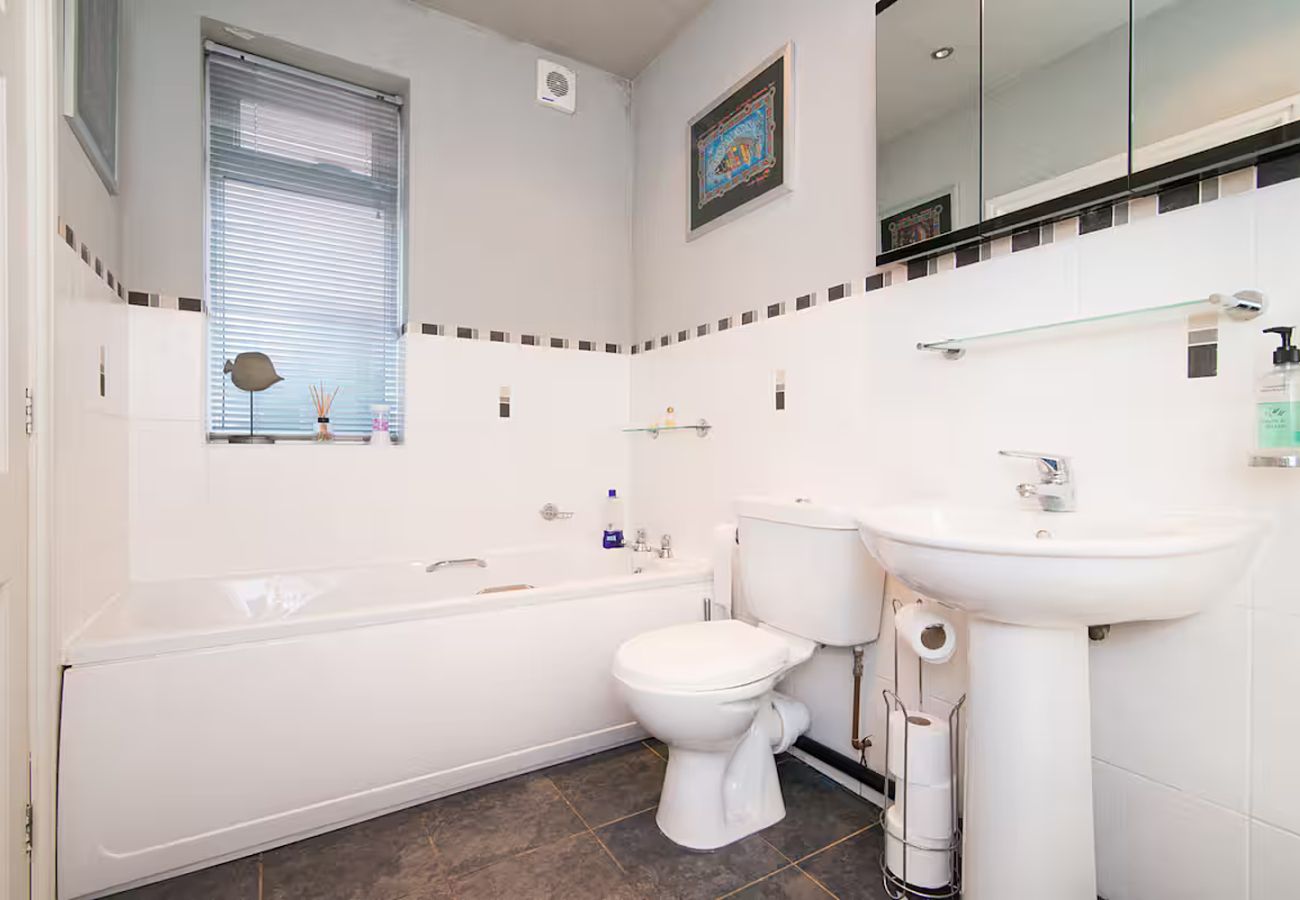 Bungalow in Manchester - REDCOT HOLIDAY Bungalow in Knutsford Cheshire