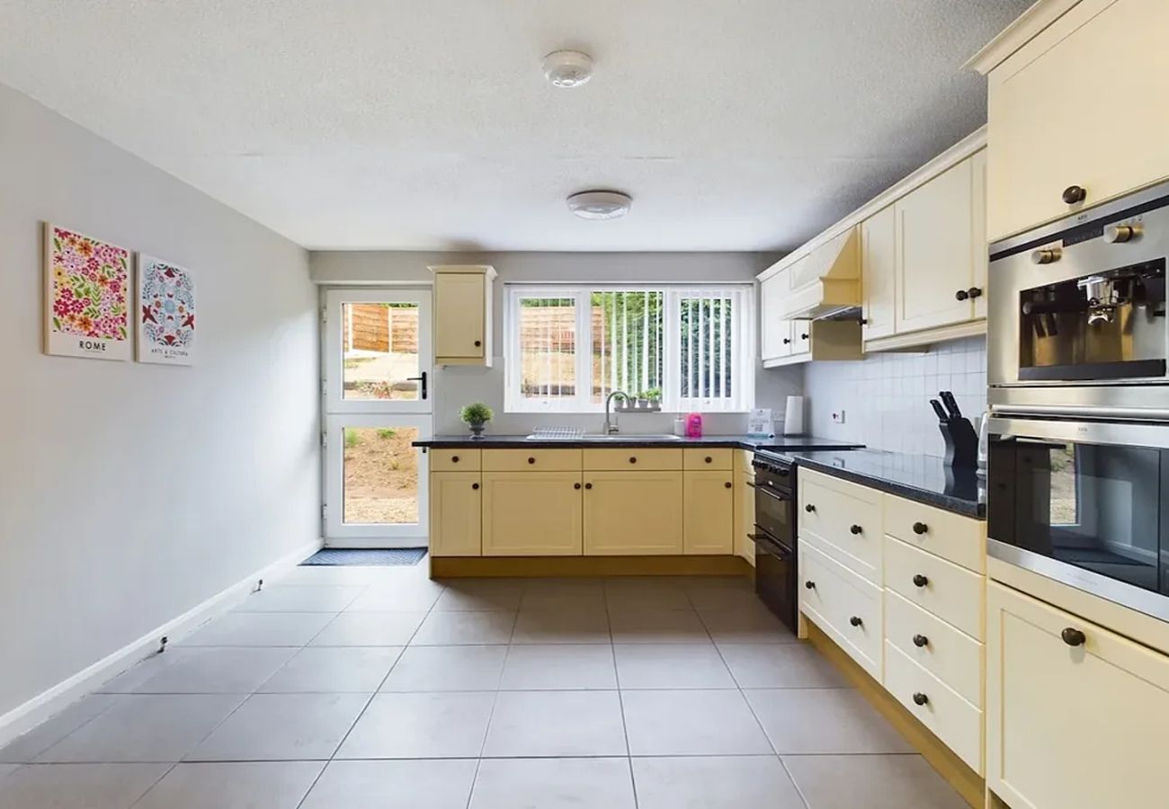 Apartment in Manchester - Luxury Accommodation with TV's in each Room