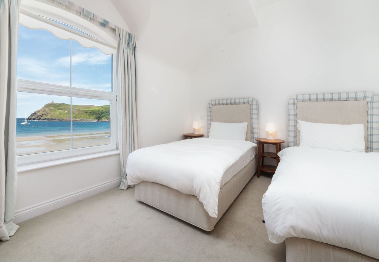 House in Barrow-In-Furness - Beachfront home at Port Erin, Isle of Man